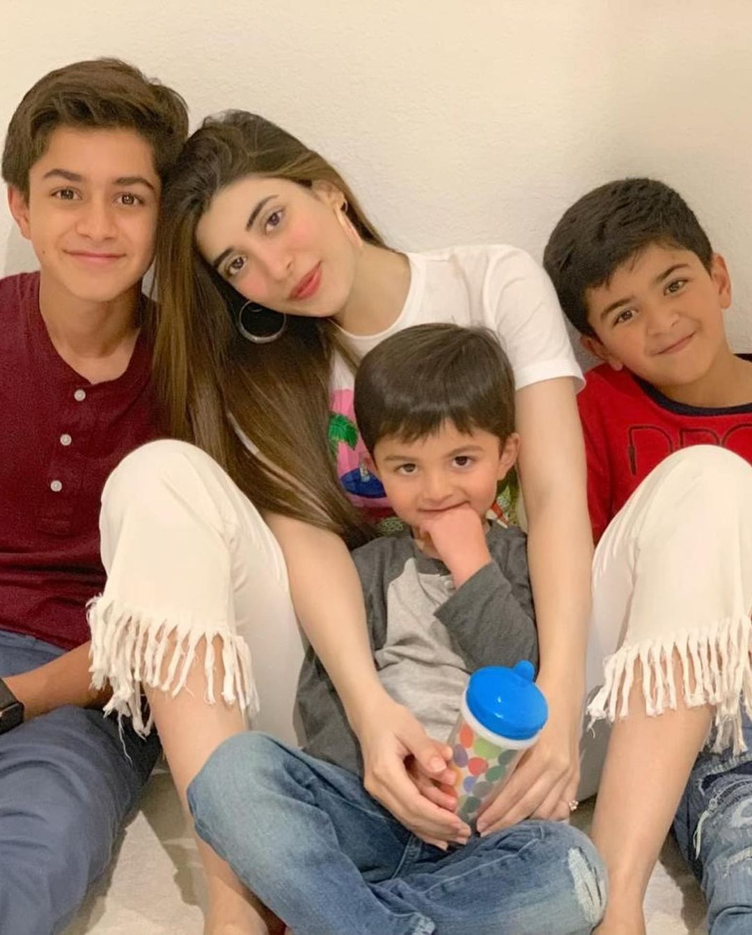 Urwa Hocane Having Fun Playing With Her Cute Nephews