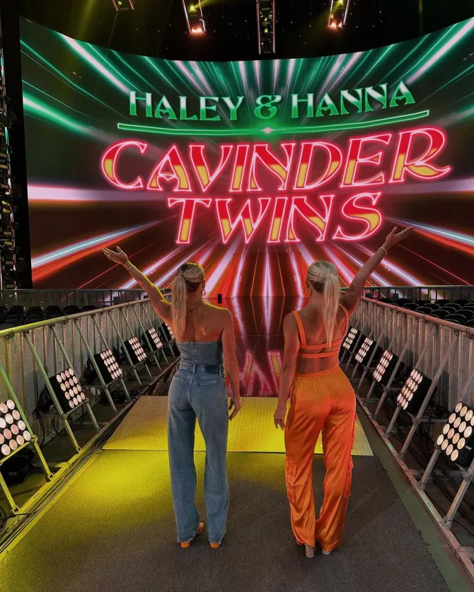 Hanna and Haley Cavinder stuns fans with surprise WWE appearance