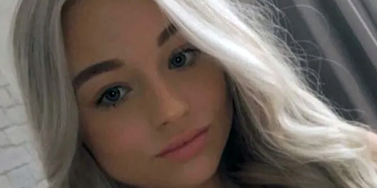 Girl, 21, found dead at the end of her mother's bed